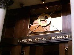 鋅價突破3000美元 鋁價逼近三年高點 助推金屬漲